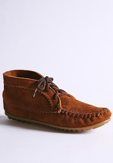 urban outfitters,  minnetonka, moccasin, bootie, suede, fashion, thelooksee