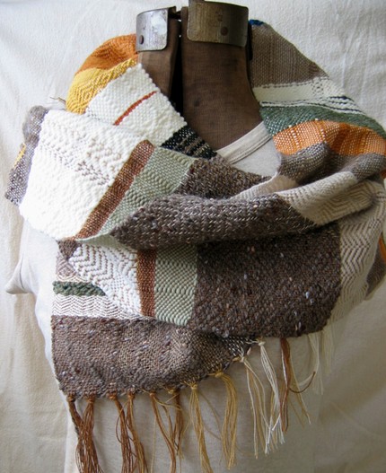 pidge pidge, scarf, handmade, etsy, loomed, thelooksee