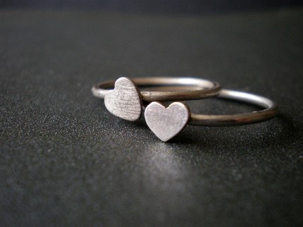 lilyja, etsy, heart, ring, thelooksee