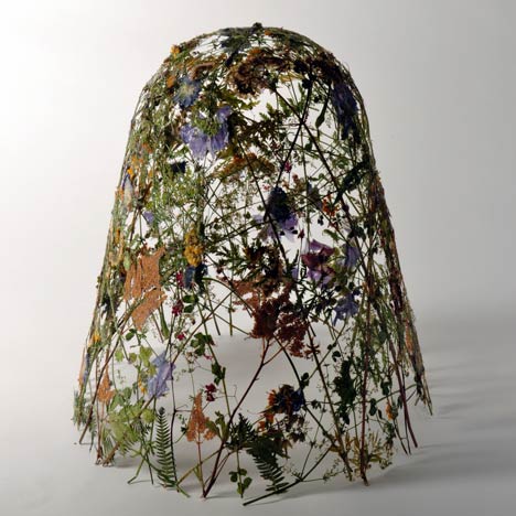 fragility of time, ignacio canales, aracil, flowers, pressed, sculpture, thelooksee